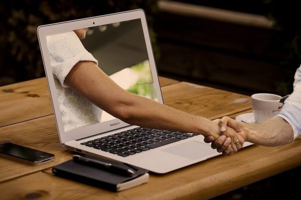 Testa din entreprenörsidé – utan eget företag